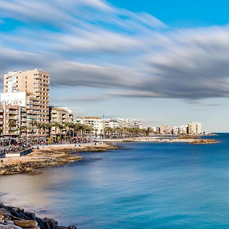 Apartamiento Fragata Apartman Torrevieja Kültér fotó