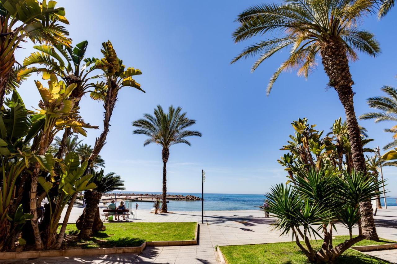 Apartamiento Fragata Apartman Torrevieja Kültér fotó