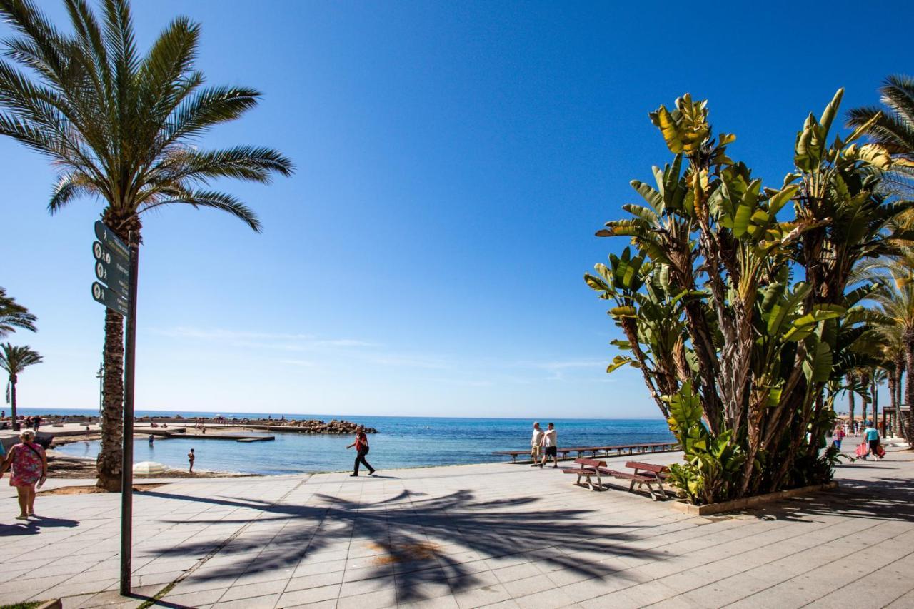 Apartamiento Fragata Apartman Torrevieja Kültér fotó