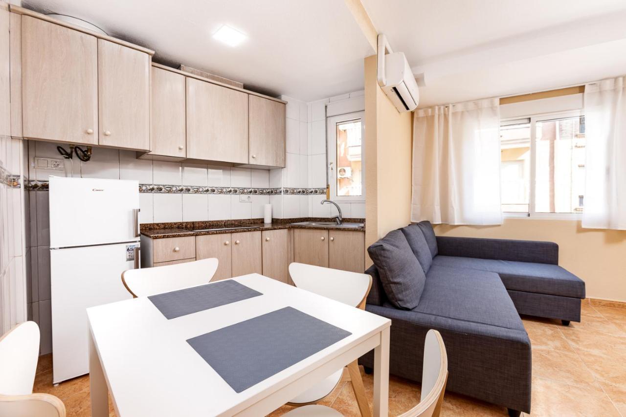 Apartamiento Fragata Apartman Torrevieja Kültér fotó