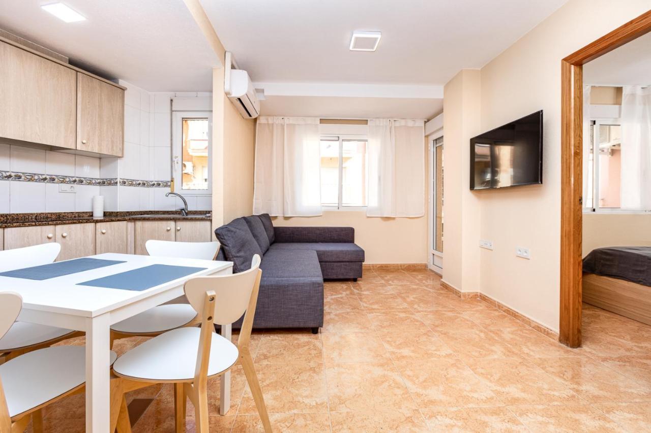 Apartamiento Fragata Apartman Torrevieja Kültér fotó