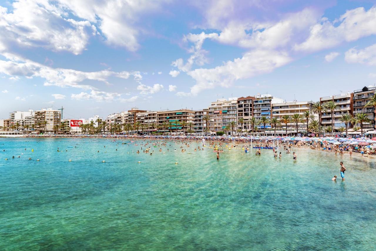Apartamiento Fragata Apartman Torrevieja Kültér fotó